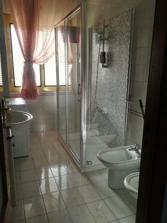 Napoli Bed & Fly Villa Luaran gambar
